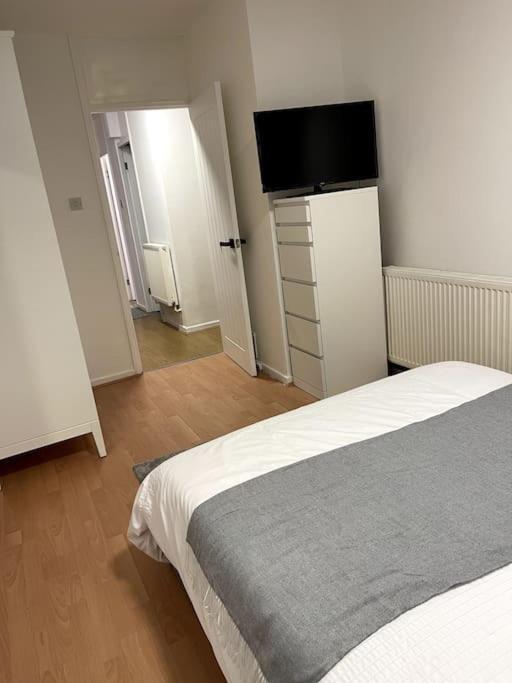 Self-catering Fully Equipped In Vauxhall Leilighet London