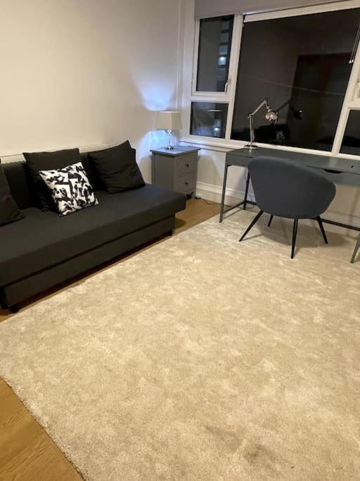 Leilighet Self-catering Fully Equipped In Vauxhall London