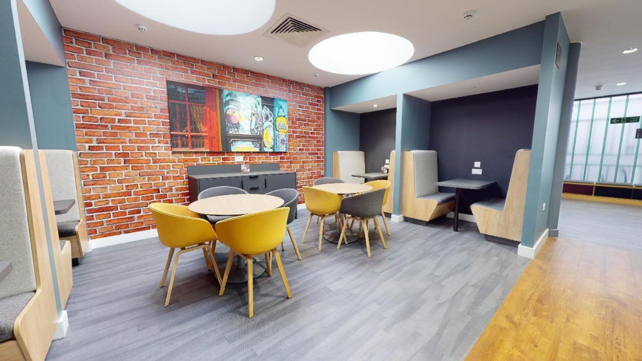 For Students Only Ensuite Bedrooms At Will Wyatt In London Apartment London