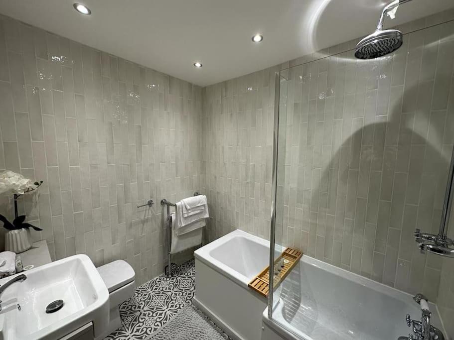 Luxury Entire House In Greenwich Londres