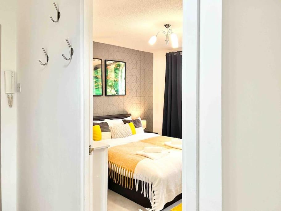 Lägenhet Free Parking - Business Or Relocation - Weekly Or Monthly - 4 Guests By Hofin Stays Short Lets & Serviced