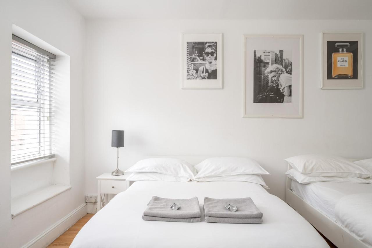 Soho & Covent Garden Apartment, Sleeps 3 *