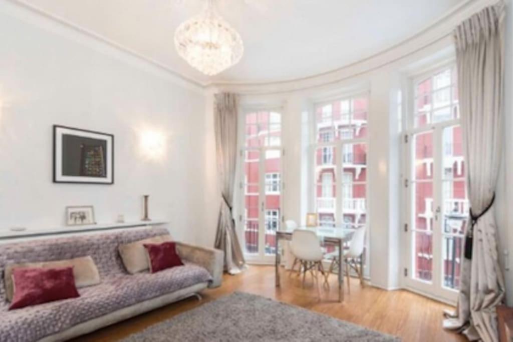 Elegant Bright Flat - Sleeps 5 Lejlighed