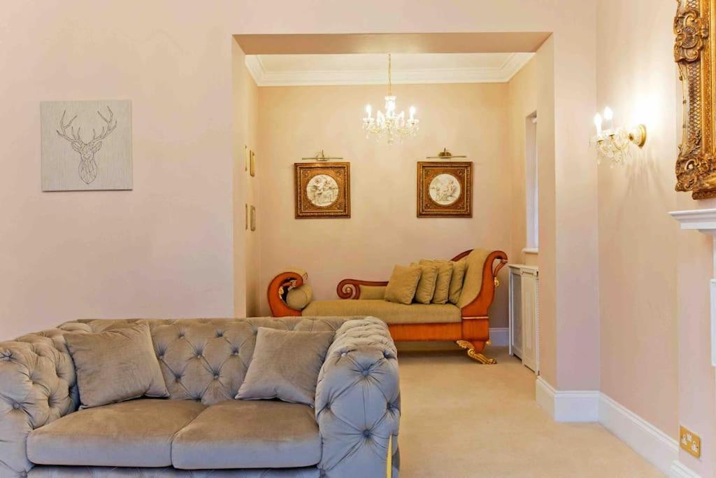 Beautiful Iconic 4 Bedroom House By Regents Park Londen
