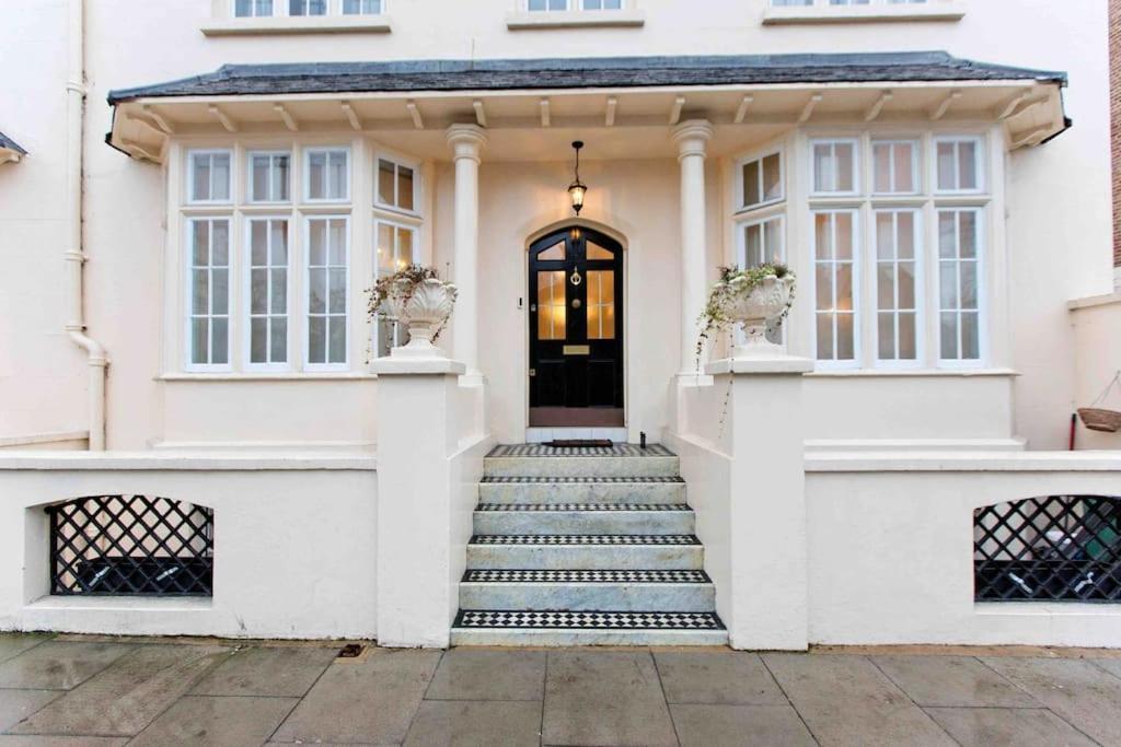 Vakantiehuis Beautiful Iconic 4 Bedroom House By Regents Park *