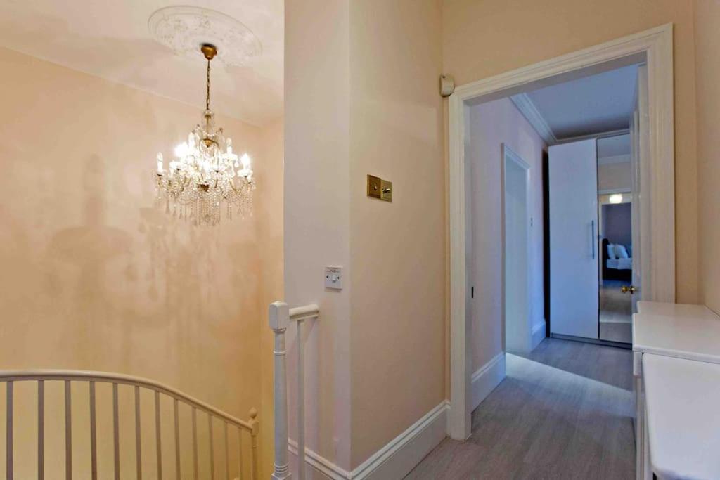 Vakantiehuis Beautiful Iconic 4 Bedroom House By Regents Park *