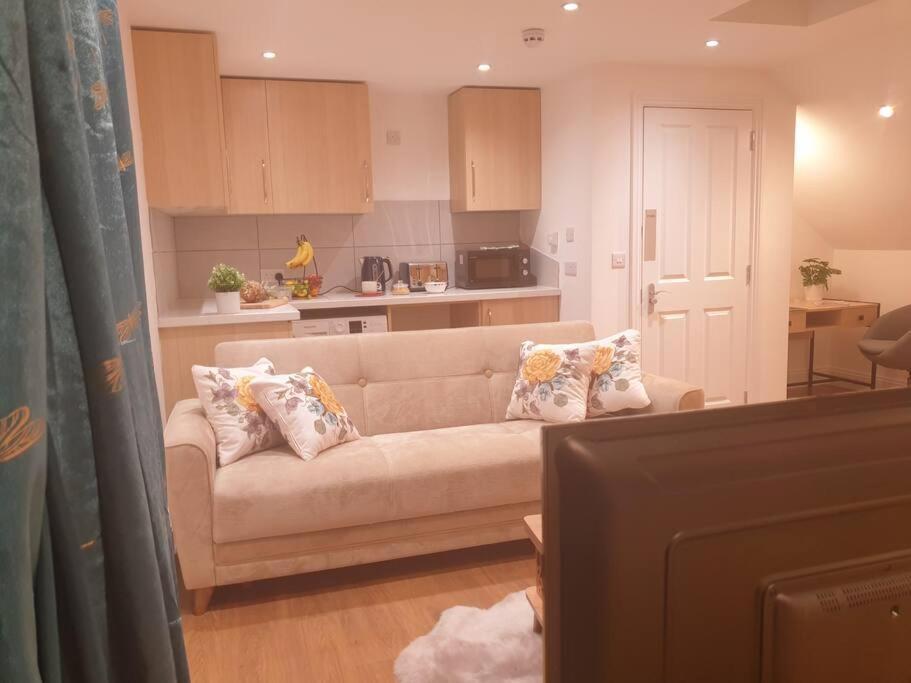Leilighet New - Bright Studio Loft King Bed In Quiet Street Near Parks 1074 Lo
