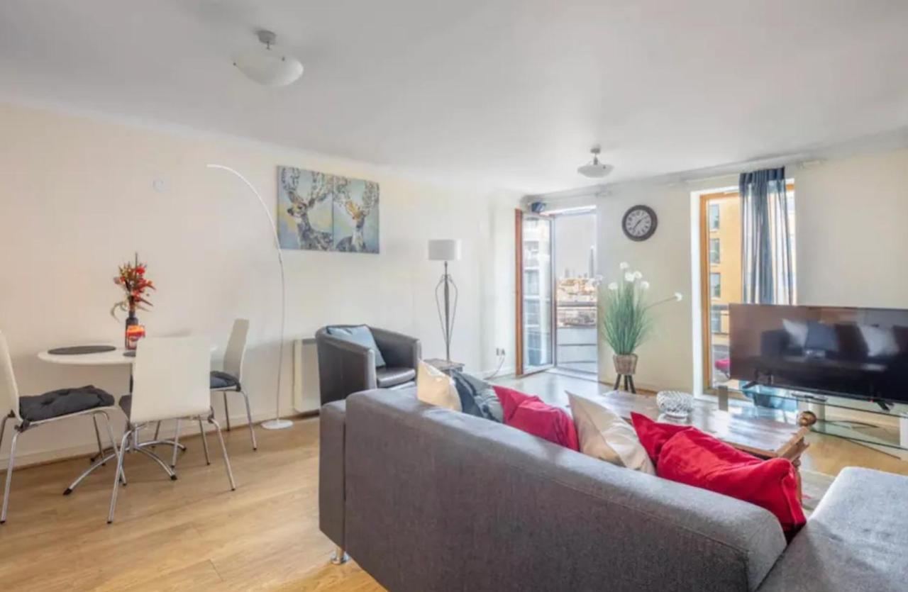 1 Bedroom Flat With Free Parking Appartement Londres