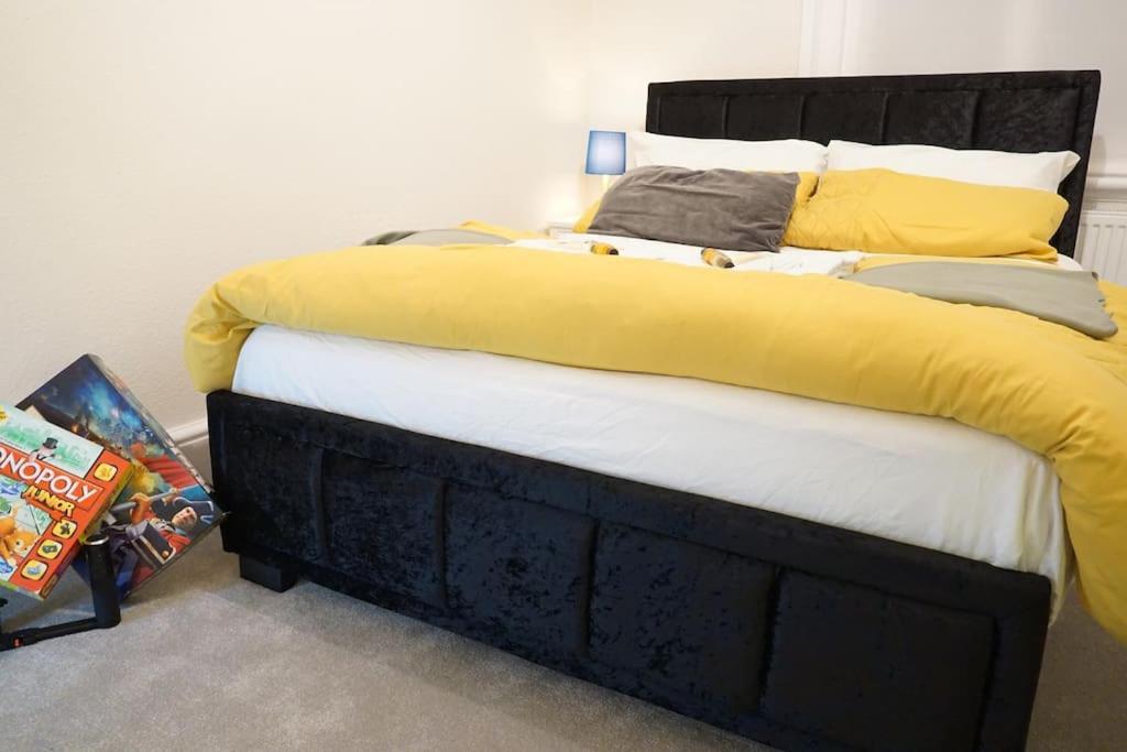 3 Bed 2 Bath Appartamento