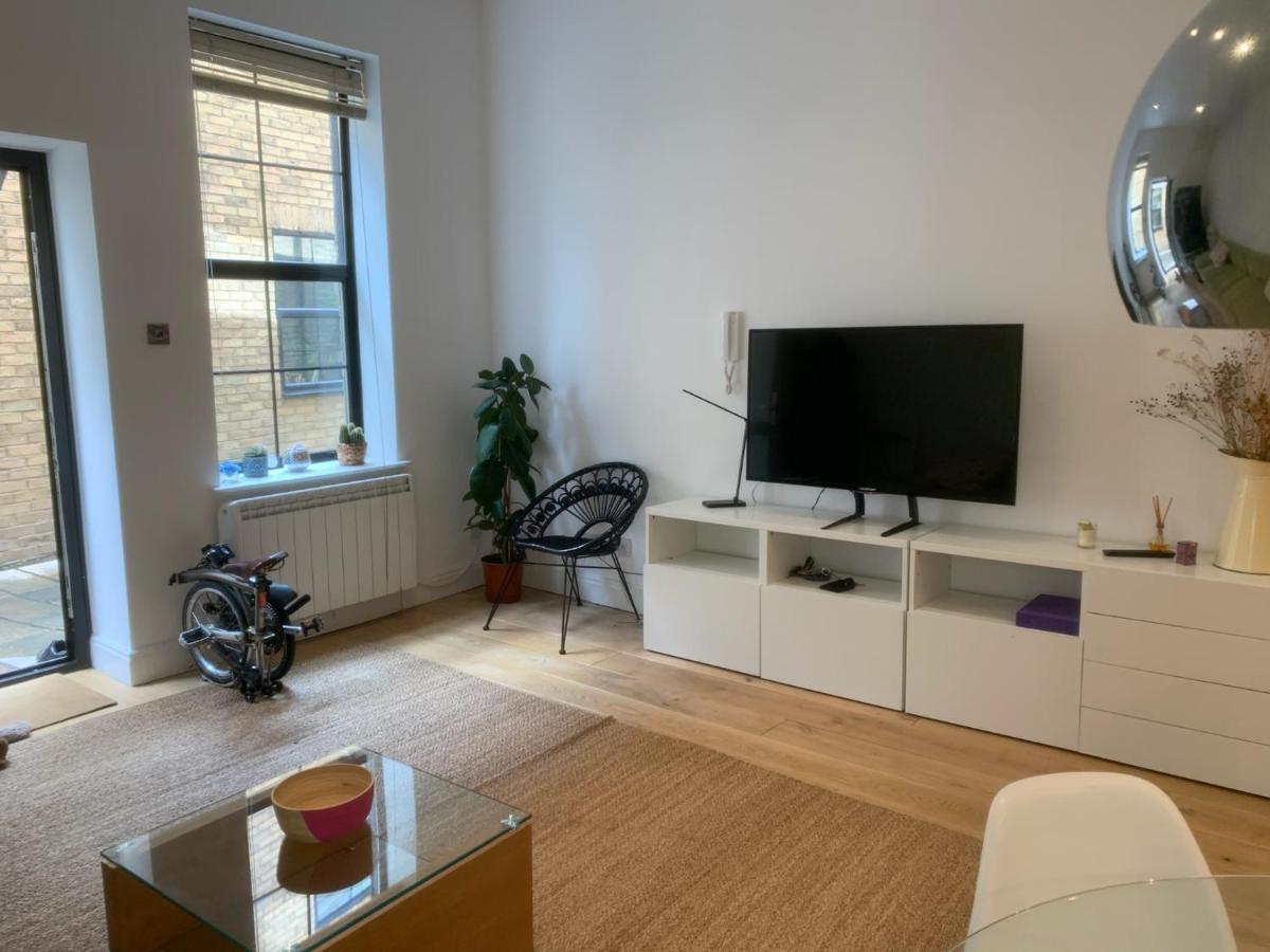 Luxury 3-bedroom Townhouse In Hackney Lejlighed London