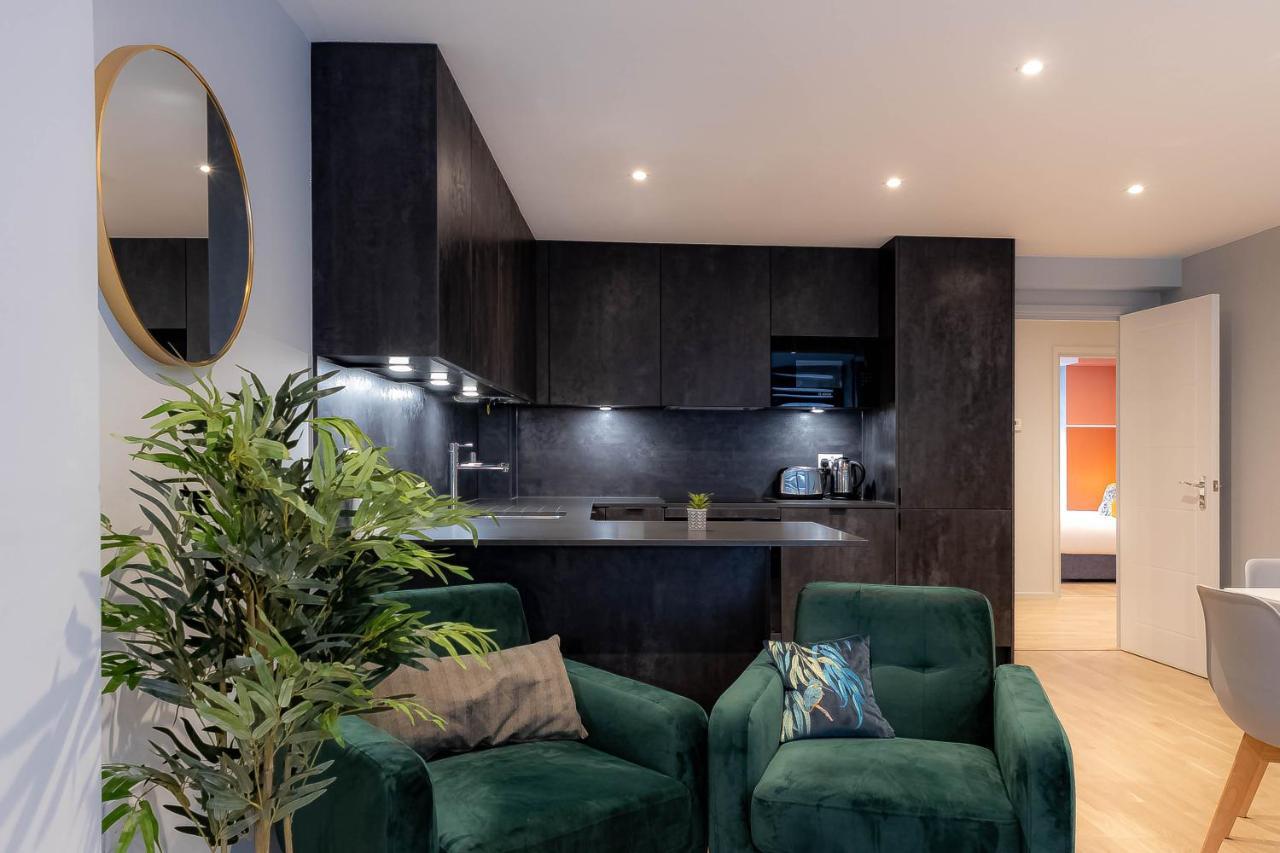 Luxurious Hackney Near Train Station Feriehus *