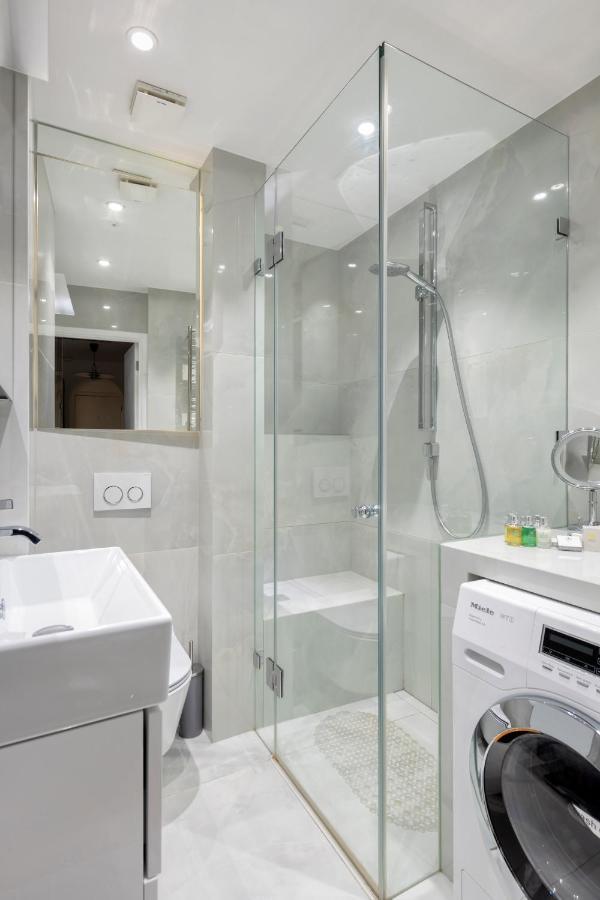 Hyde Park Rooftop Two Bedroom Londen