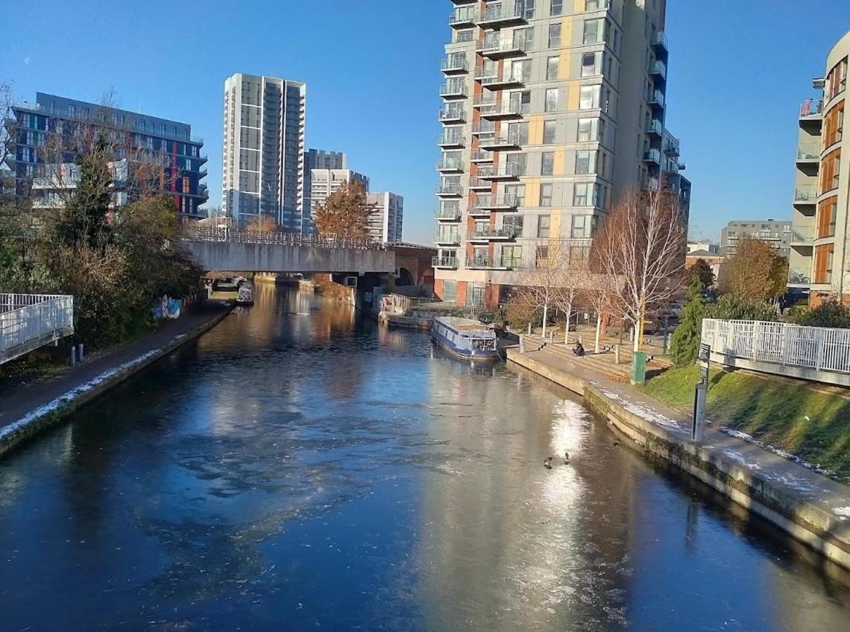 Lovely Luxury 1-bed In Wembley * London