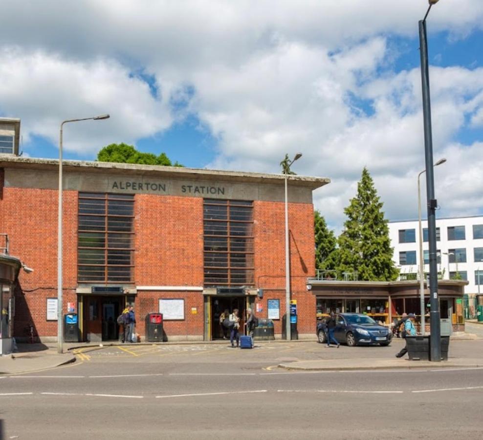 Lejlighed Lovely Luxury 1-bed In Wembley *