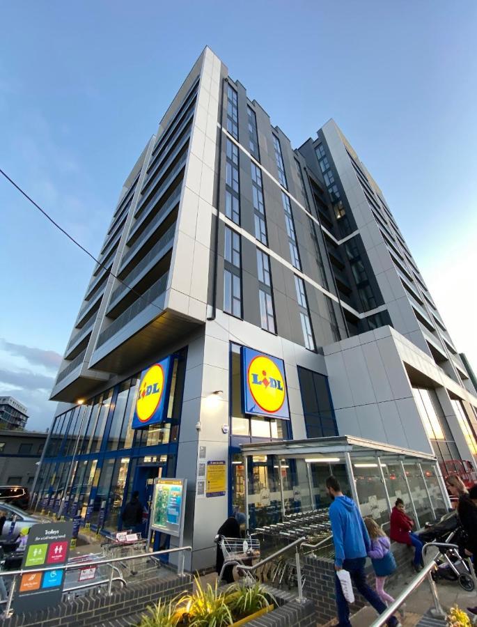 Lovely Luxury 1-bed In Wembley