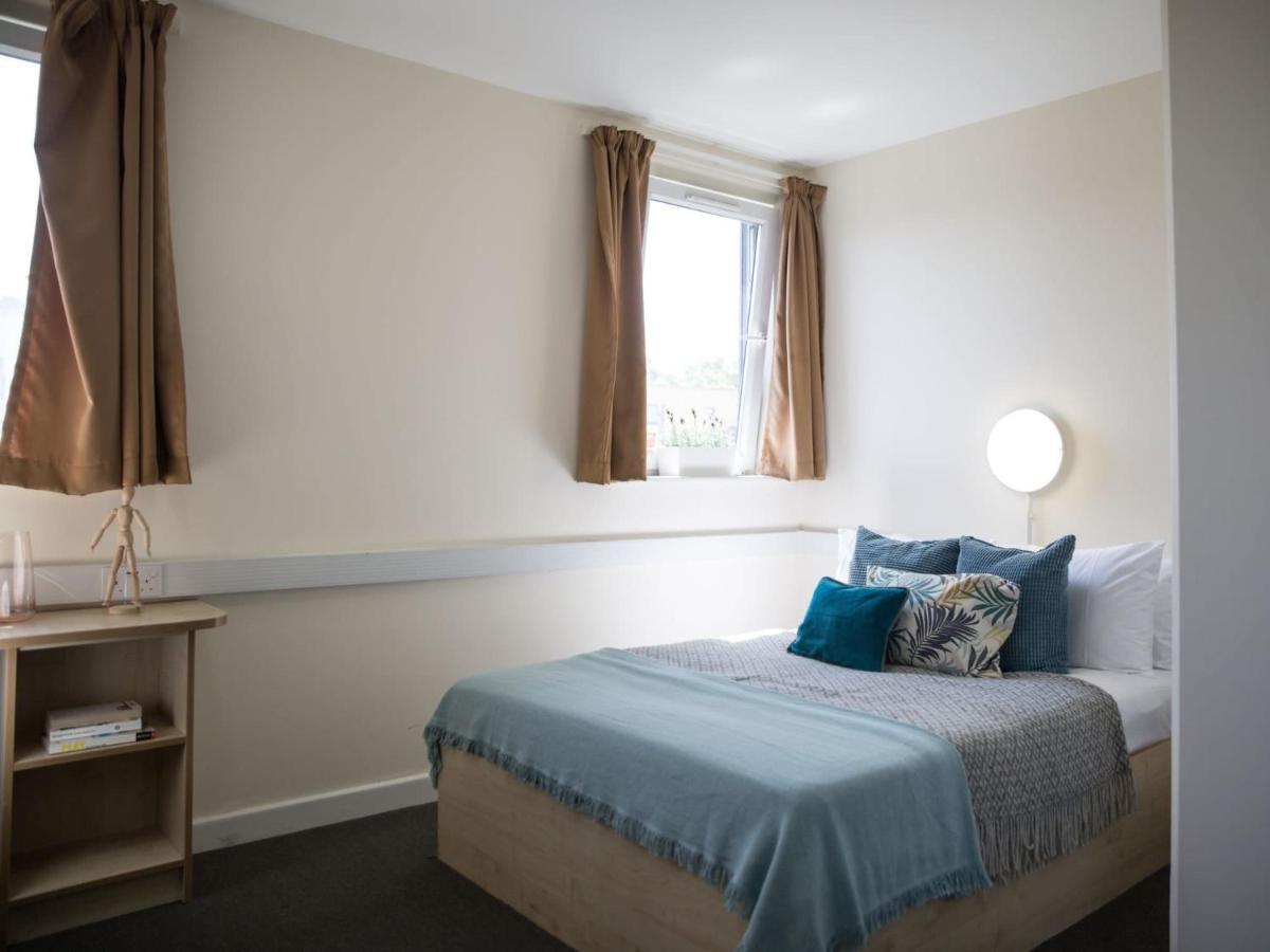 Apartment For Students Only Ensuite Bedrooms At Will Wyatt In London London
