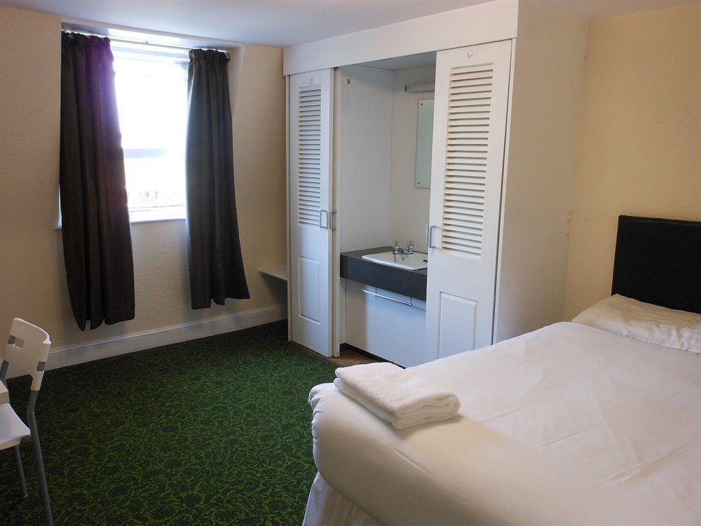 Guest house Silkhouse London