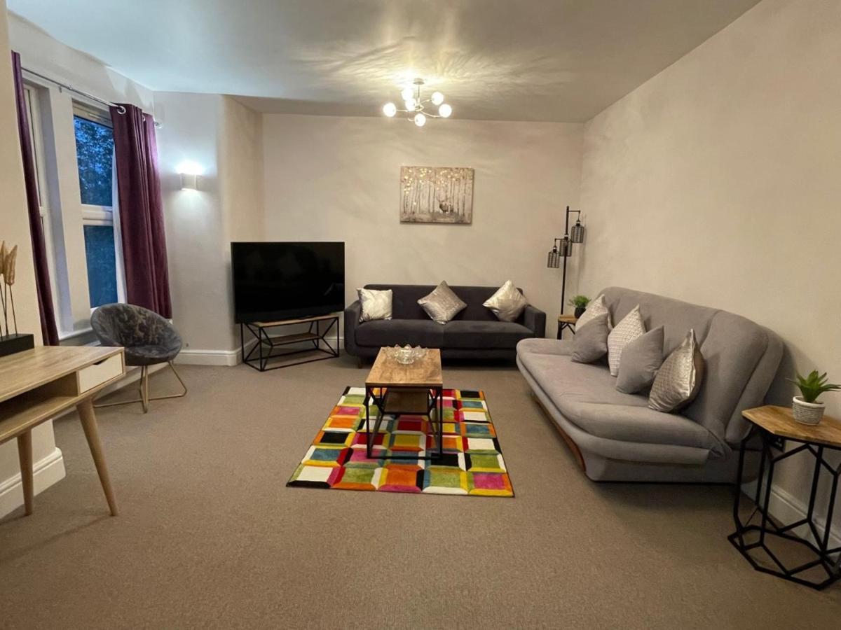Luxury 5 Star - Parking, Garden, Nr Greater Metro Stations Appartement *