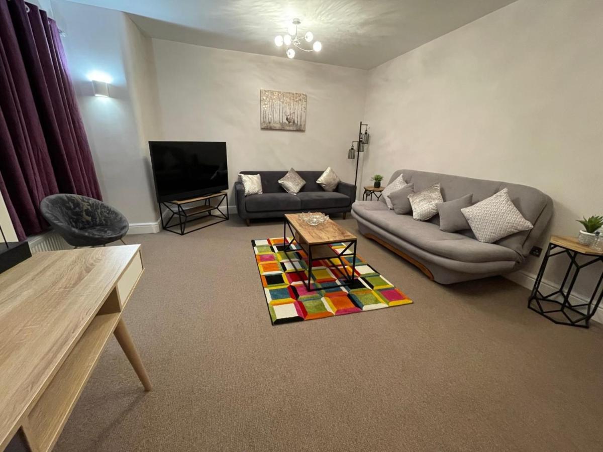 Luxury 5 Star - Parking, Garden, Nr Greater Metro Stations Appartement