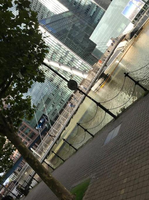 1 Bedroom Flat With Free Parking Appartement Londres