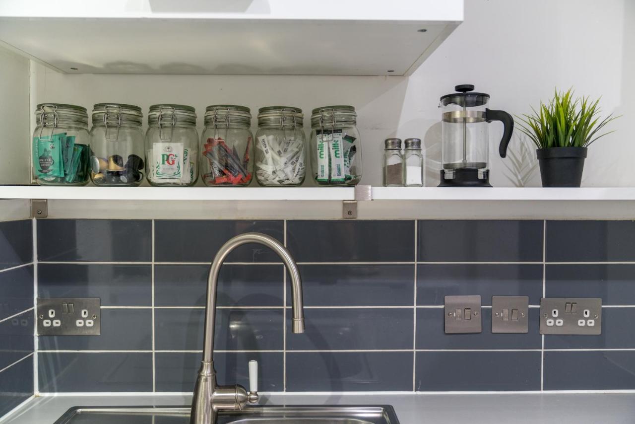 Trendy In Soho - Piccadilly Apartment
