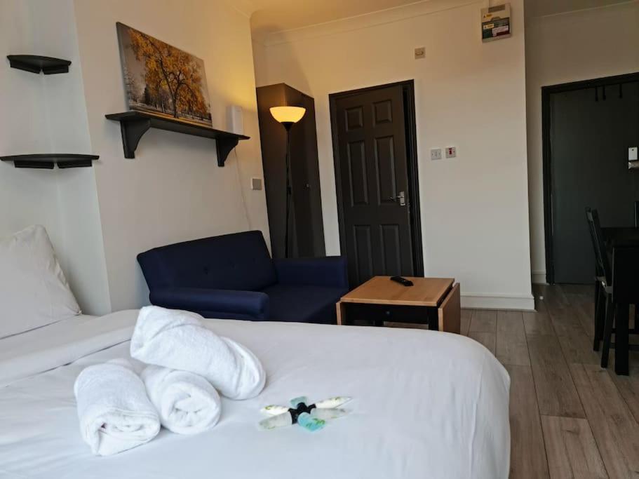 Chic & Modern In Caledonian Rd Appartement
