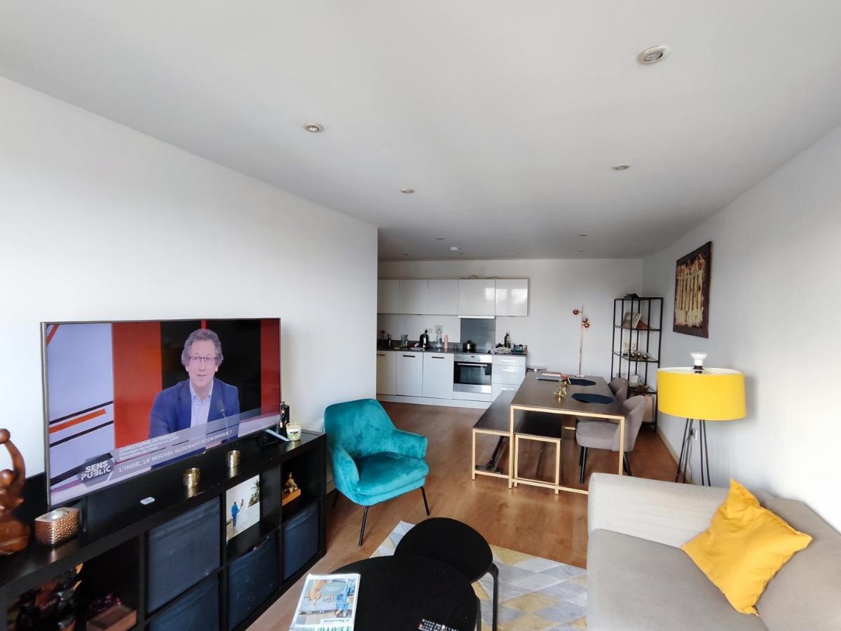 Lägenhet Cosy And Spacious In Forest Hill *