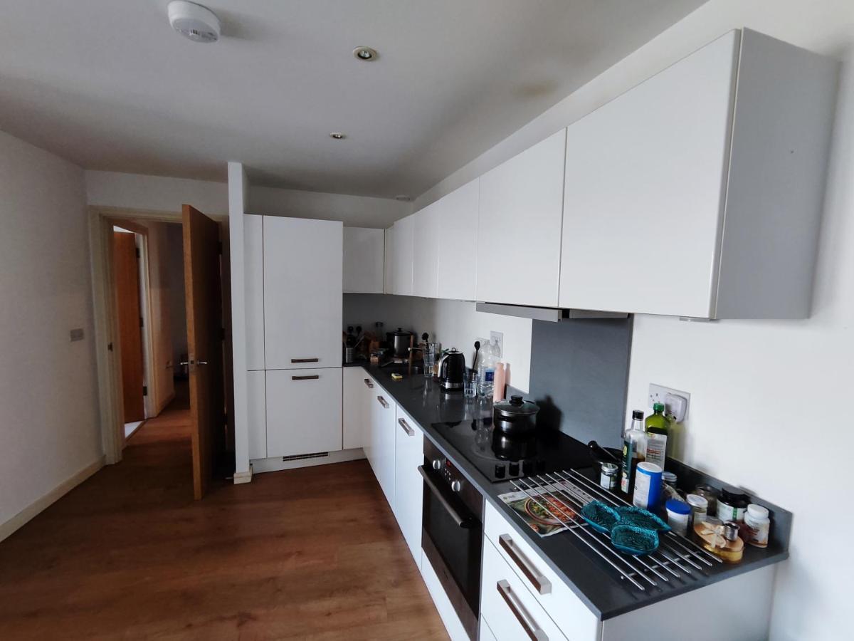 Lägenhet Cosy And Spacious In Forest Hill London
