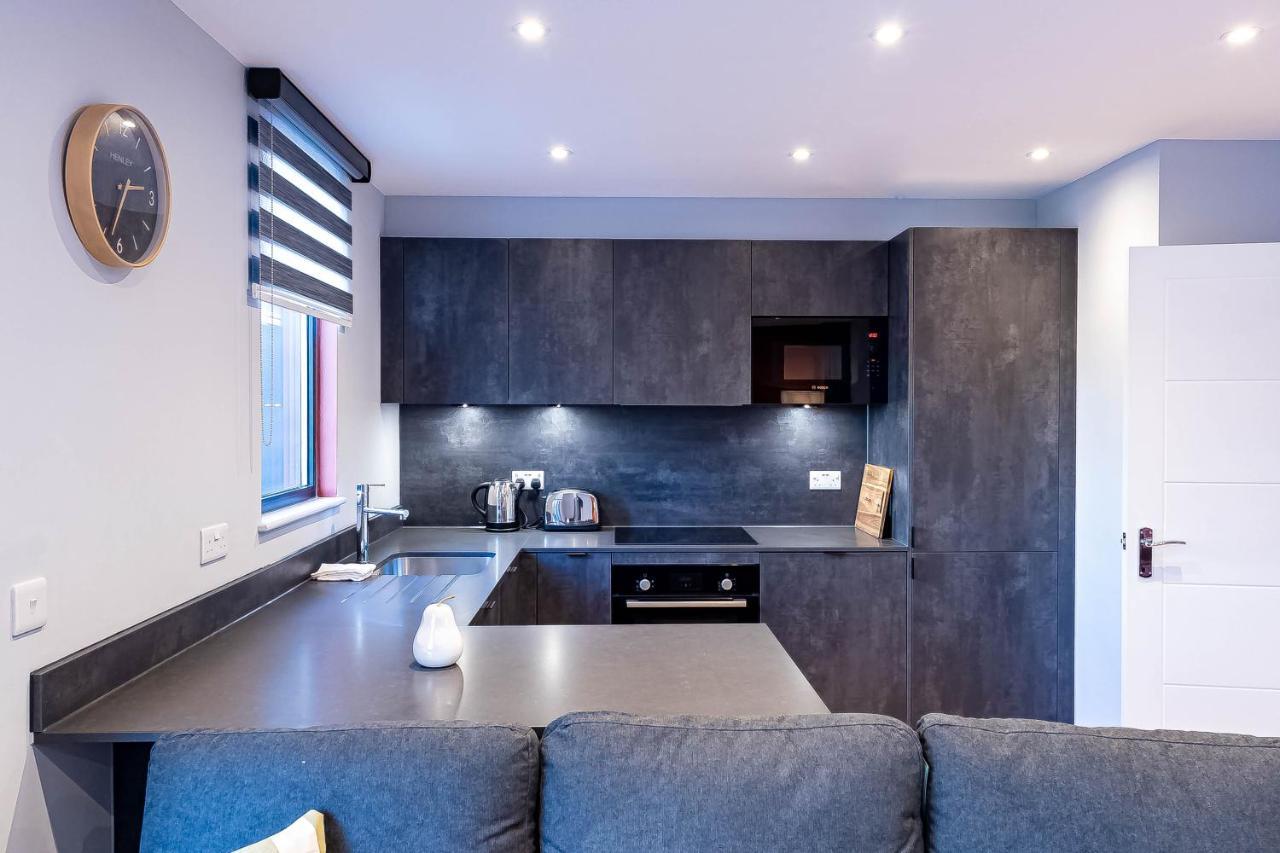 Luxurious Hackney Near Train Station Feriehus *