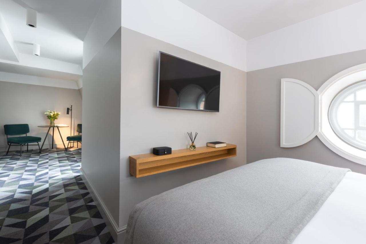Victory House Leicester Square Hotel London