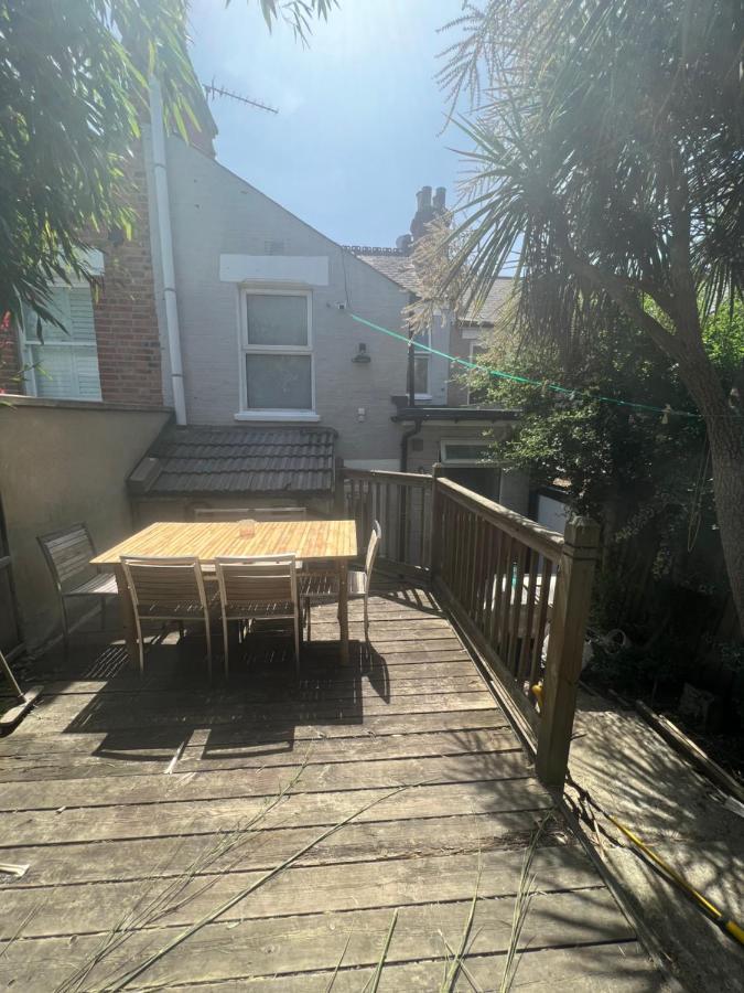 Pensionat Private In Victorian House, Forest Hill, *
