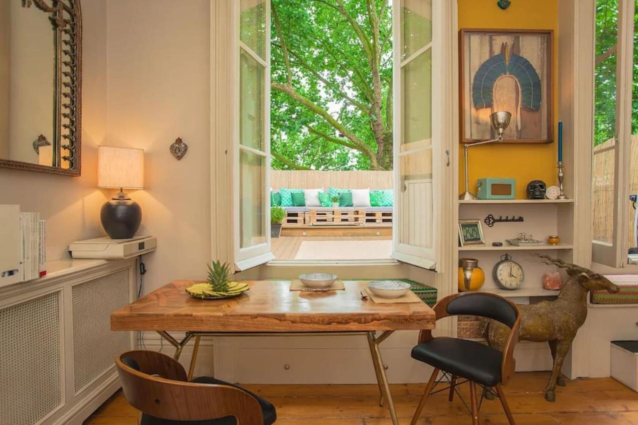 Tree House Celebrity In Notting Hill