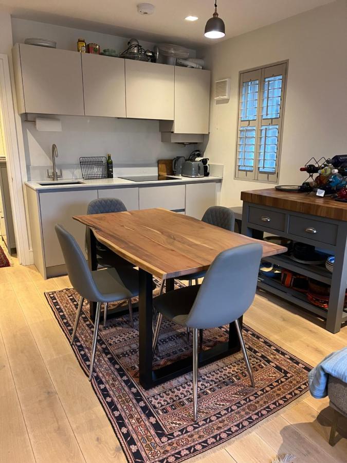 New Build Modern 1 Bedroom Lägenhet London