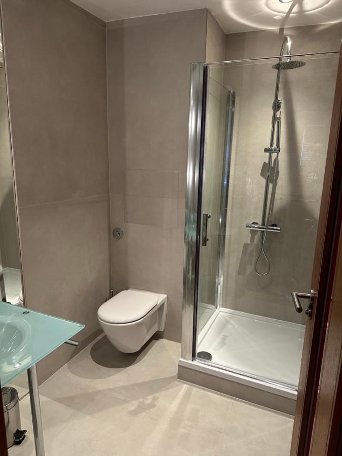 Luxury 2 Double Bedroom Flat - Kensington