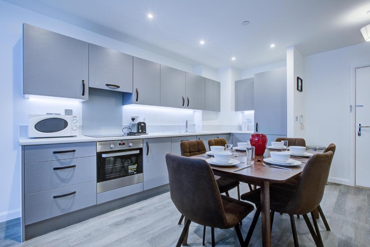 Leilighet 2 Bed 2 Bath Modern In East Acton