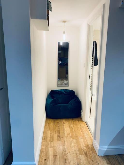 One Bedroom Near Dalston Station Lägenhet London