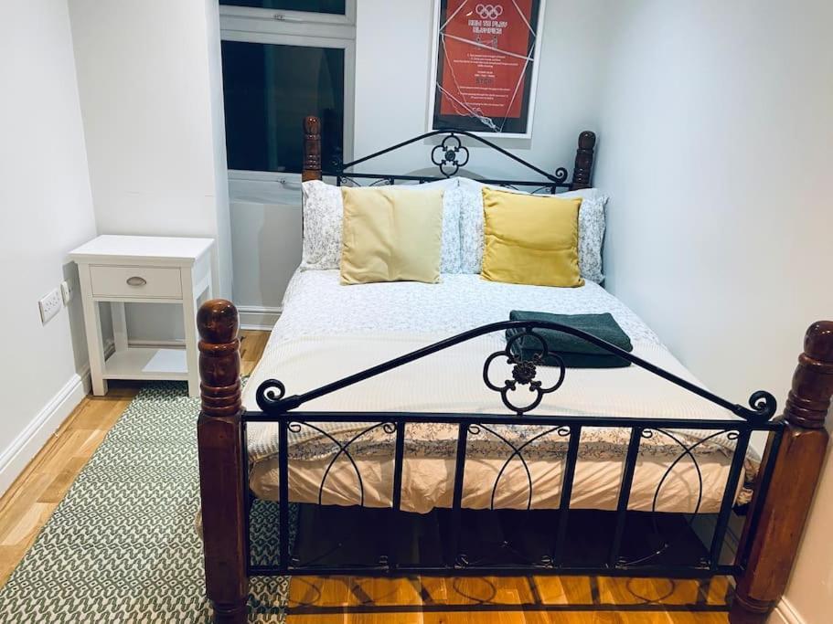 Lägenhet One Bedroom Near Dalston Station
