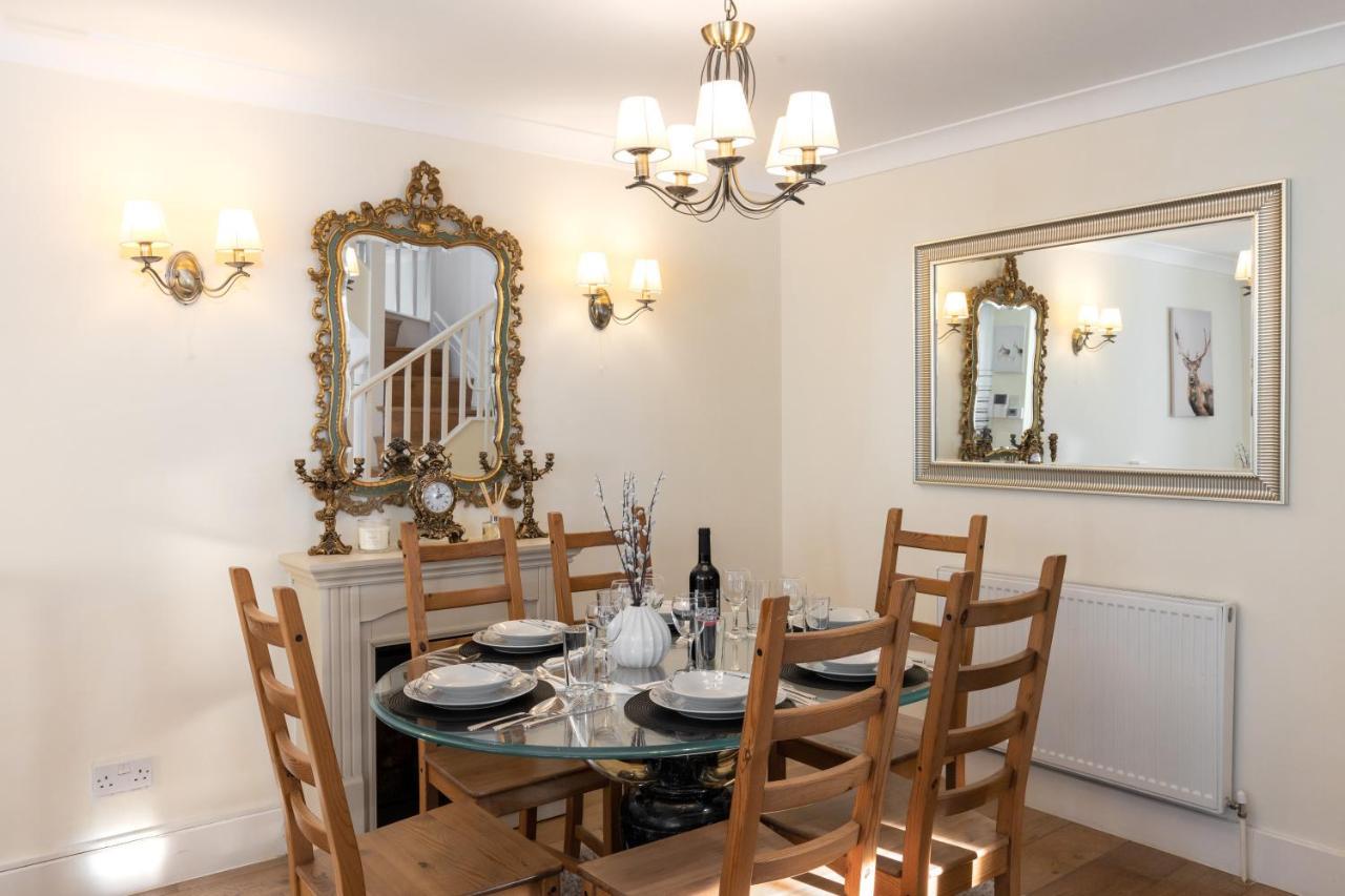 Ferienhaus Stunning 3 Bed House With Garden *