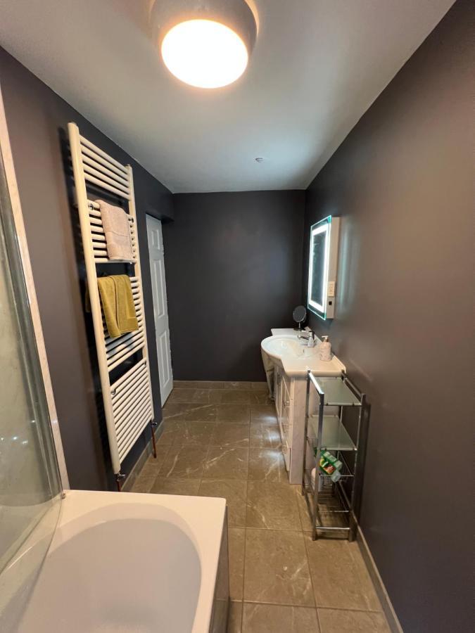 Private In Victorian House, Forest Hill, London