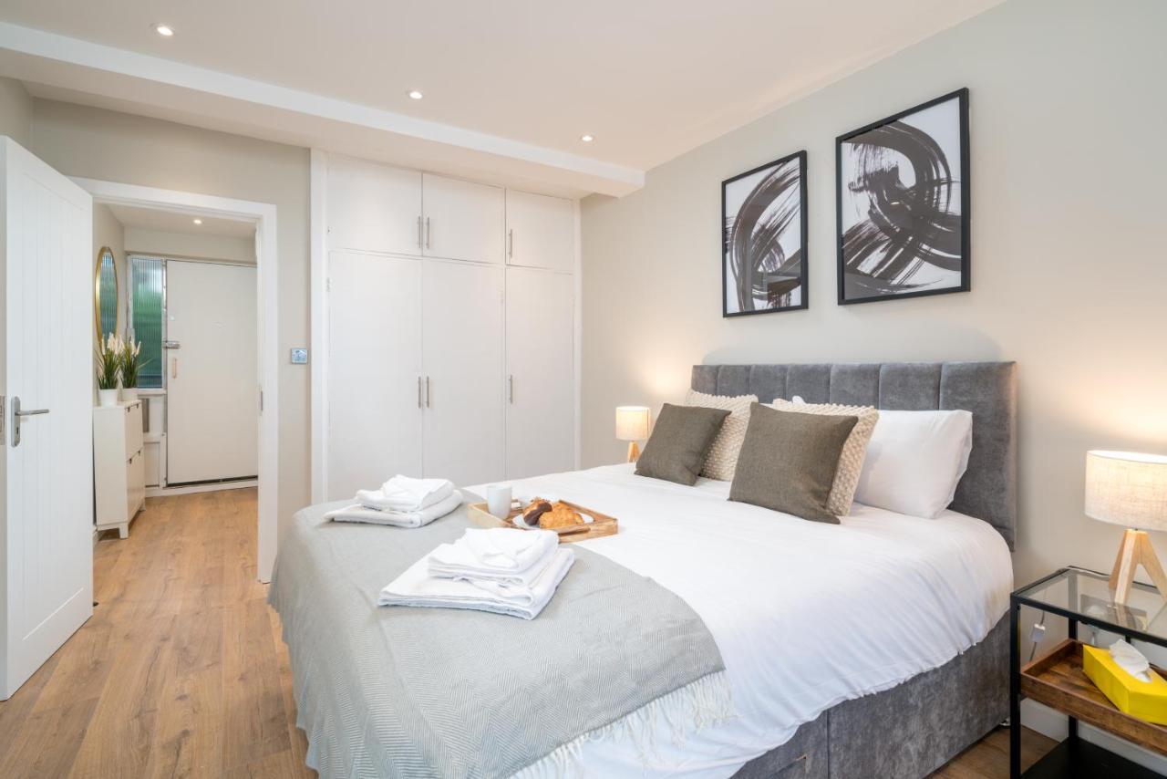 Lägenhet Westfield 2 Bedroom Near Notting Hill