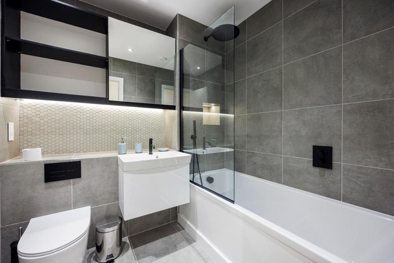 Luxury Spacious 2 Bed Apartment, - Sk Leilighet *