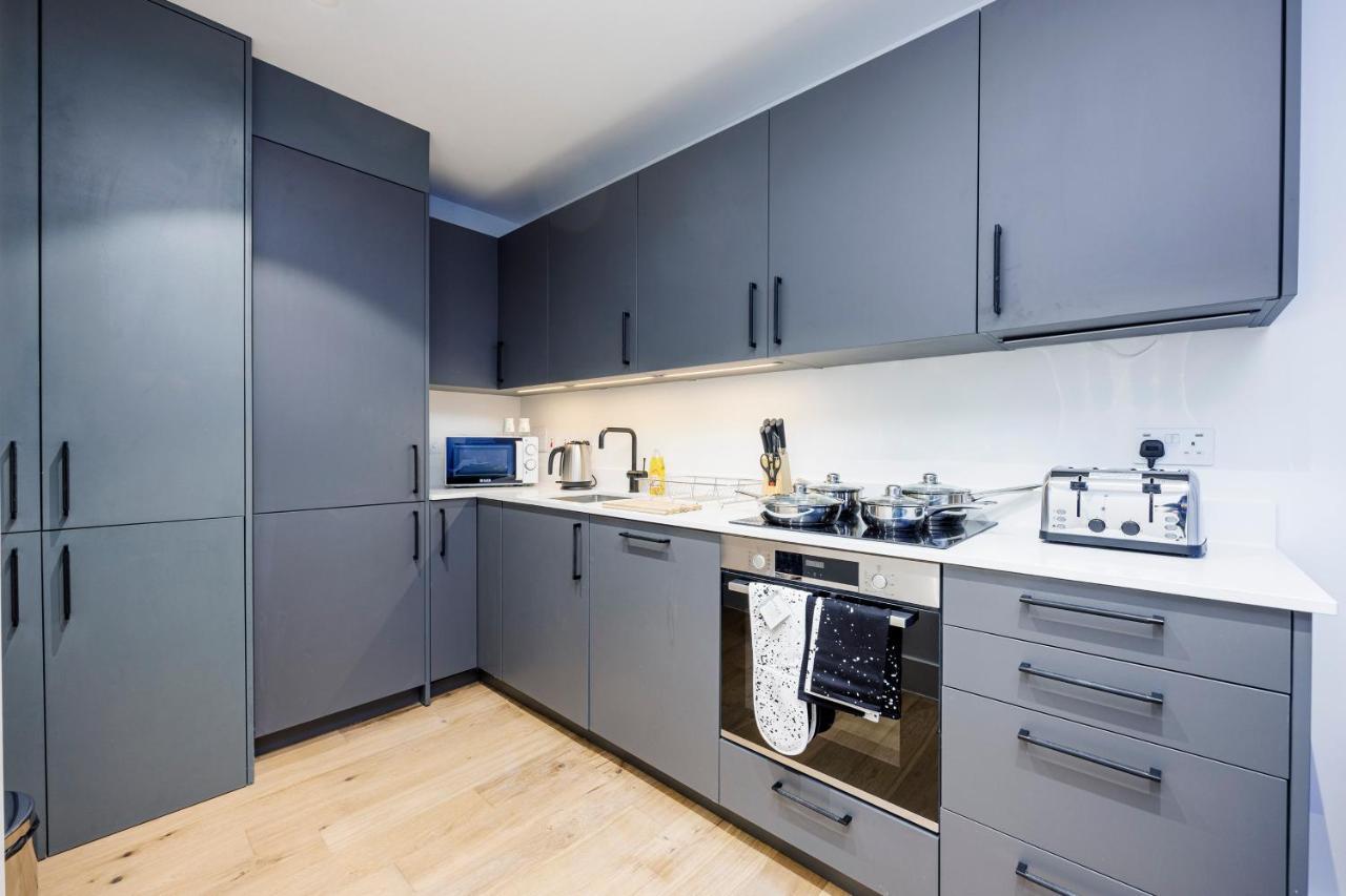 Luxury Spacious 2 Bed Apartment, - Sk Leilighet *