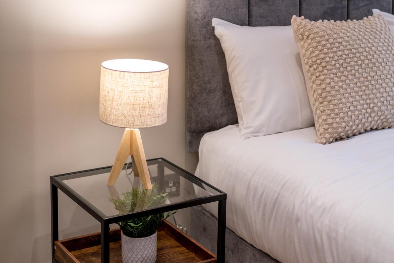Lägenhet Westfield 2 Bedroom Near Notting Hill London