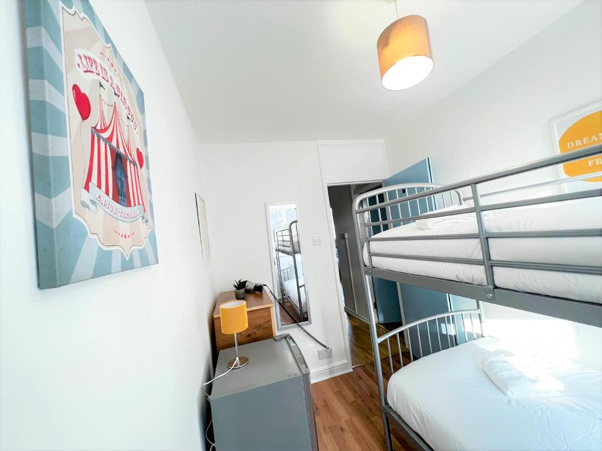 Stepney 17 Double Bedrooms Pensionat *
