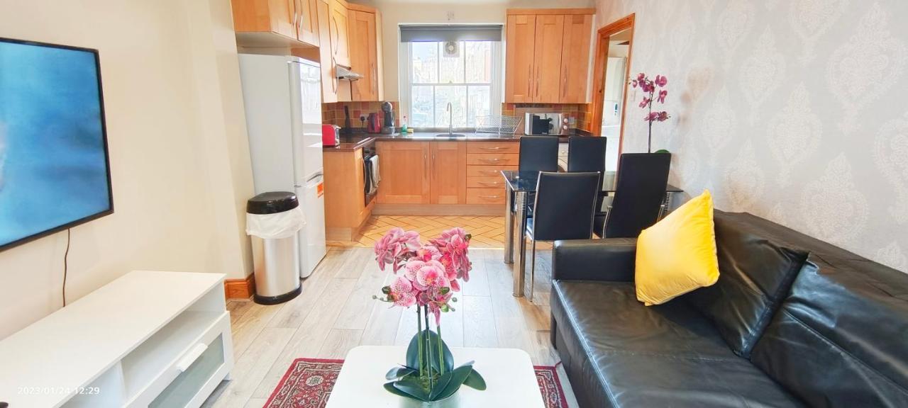 Flat 2, 6 Tauton Mews In Marylebone Apartment London