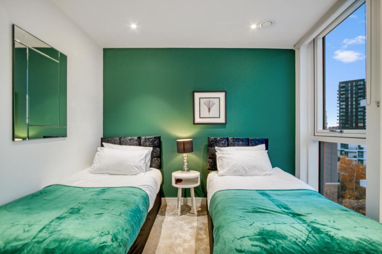 2 Bed 2 Bath Next To Nine Elms Station - Zone 1 Apartment London