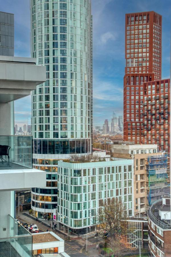 2 Bed 2 Bath Next To Nine Elms Station - Zone 1 Apartment London