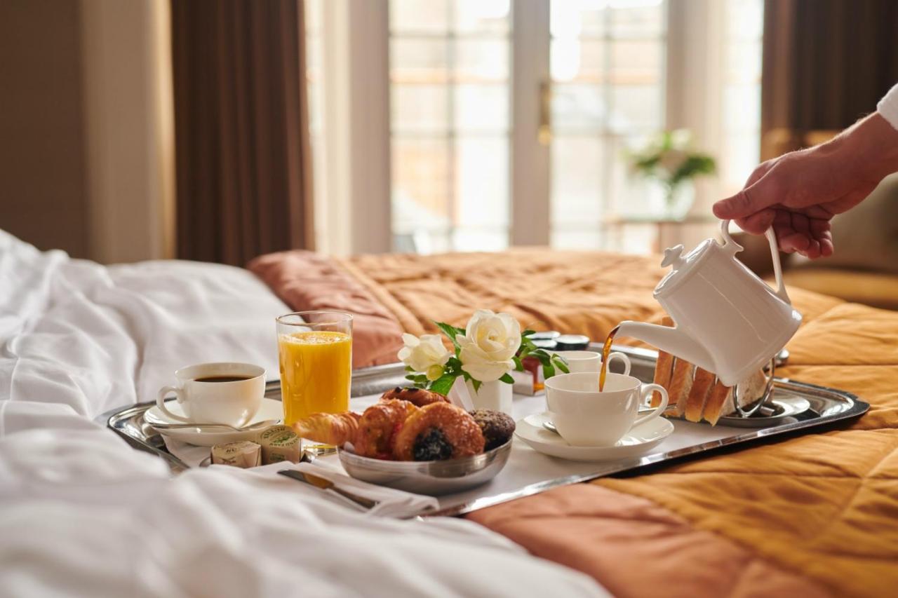 Corinthia 5*