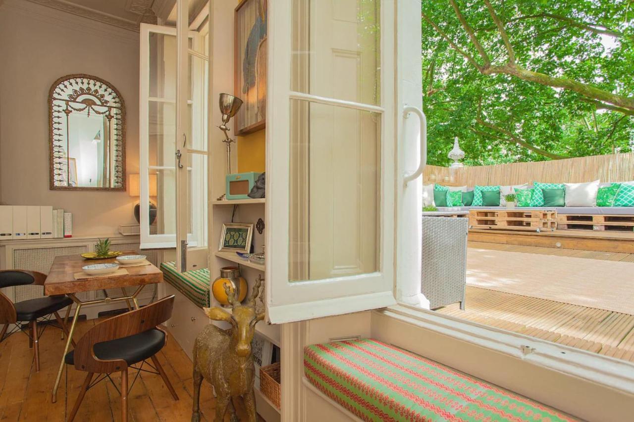 Tree House Celebrity In Notting Hill