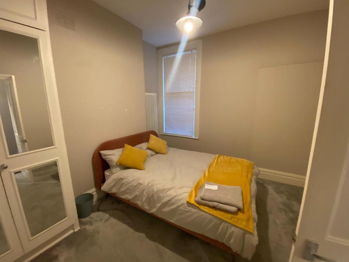 Spacious 2-bed Appartamento